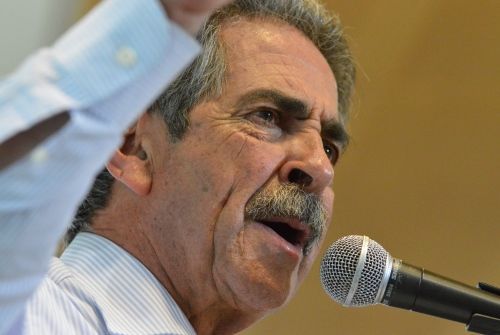 Revilla seguirá dirigiendo los destinos del PRC