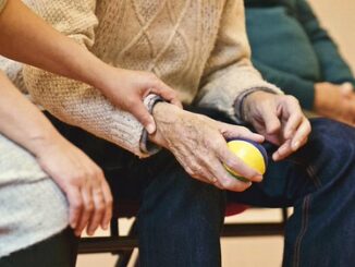 La atención sanitaria del Parkinson en Europa: falta comunicación y coordinación entre niveles asistenciales
